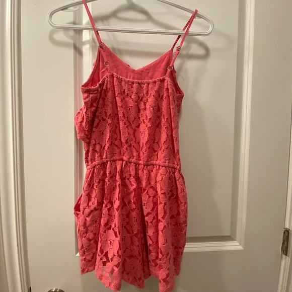 Cute pink dress! - Picture 2 of 2